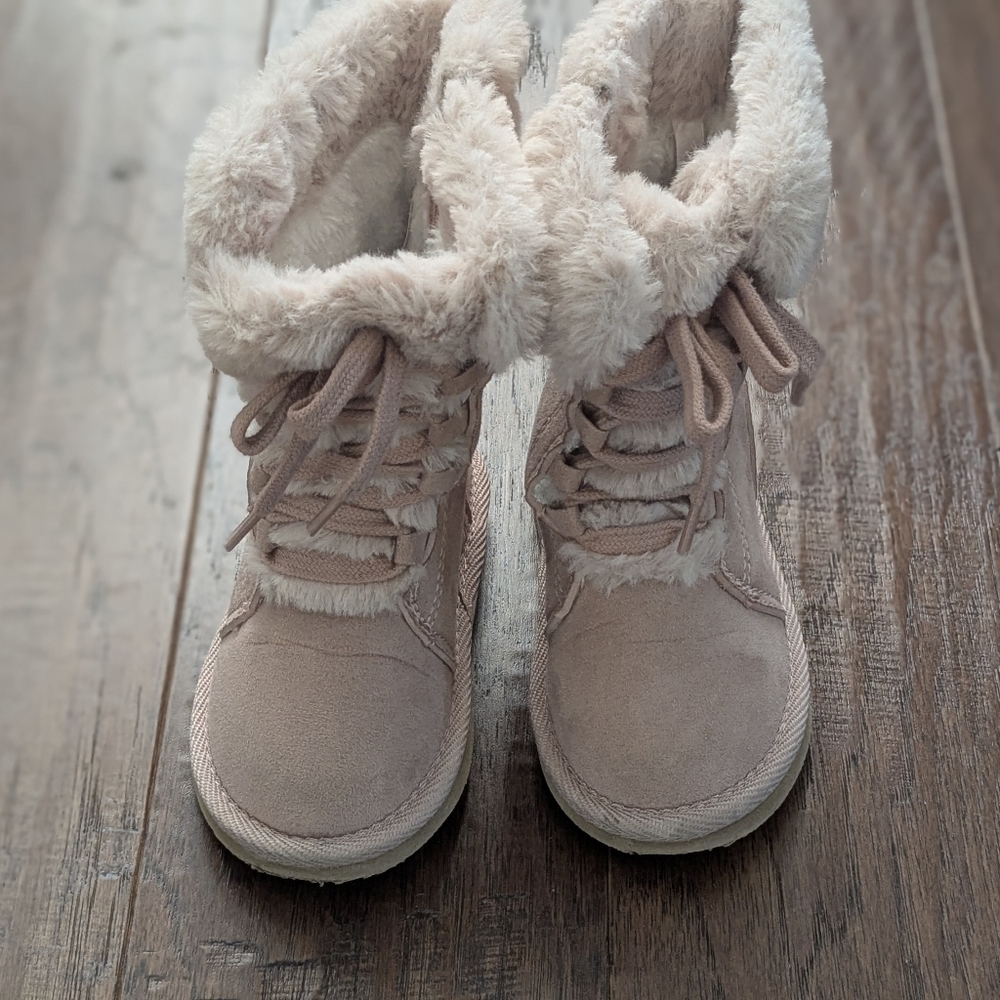 Old Navy Toddler Cozy Fur-Lined Boots